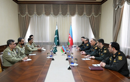 Azərbaycan-Pakistan hərbi əməkdaşlığı müzakirə olundu - Fotolar